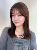 レイヤーカットロング韓国くびれヘアシースルーぱっつん前髪