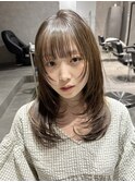 ヘーゼルベージュ/レイヤーカット/透明感カラー/明るめベージュ