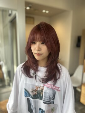 オーシー 四ツ井店(O'sea) ピンク→紫 ハッシュカット
