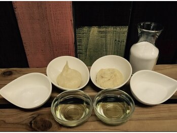 セジュ(Sezyu)の写真/数々のトリートメントも備えていますがその中でオーガニックトリートメントとしてヘナを扱っています