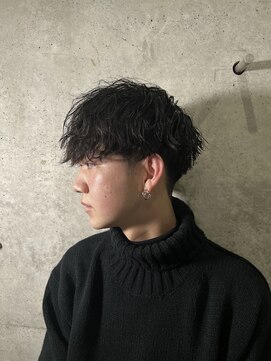 イーラ(era) 黒髪×マッシュ×スパイラルパーマ