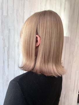 ヴァンカウンシル 松本店(VAN COUNCIL) シルキーベージュ_外ハネボブ