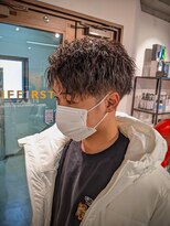 コワファーストナガサキシャンプーボーイ(COIFF1RST NAGASAKI SHAMPOO BOY)&nbsp;ショートアップバング×ツイストスパイラルパーマ