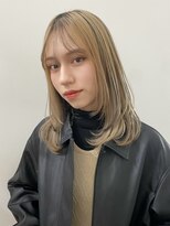 レイヤーカットローライトカラーベージュデザインカラー韓国
