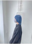 くすみブルー