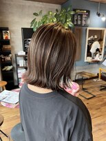 ロイズ ヘアデザイン アンド スパ(LOES) 白髪ぼかしハイライト×ベージュ