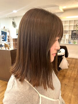 ヘアー ミュゼ 柱店(HAIR Musee) オリーブベージュ