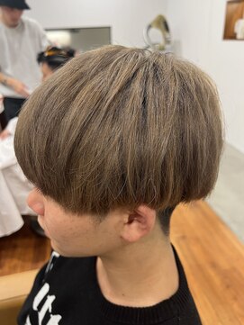 シーツー 三吉店(C2) ミルクティーベージュ