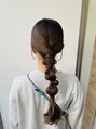 サイン ハニー(Sign honey)&nbsp;タイトとふわふわが合わさった編みおろしスタイルです！
