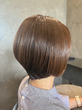 ユウシヘアー(Yushi Hair) 前下りショート