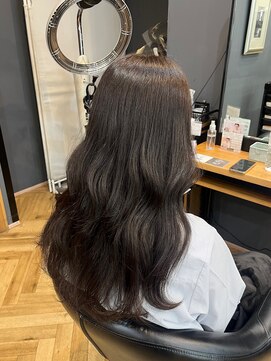 アルター(aL ter) グレージュ［くびれヘア/アプリコットハイライト］長野歌穂