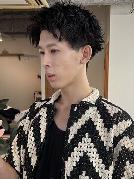 ガレージ バイ グリーン 原宿 表参道(Garage by green) 【SHUN】スパイキーショート