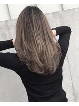 Affiner/ダメージ大幅カット！！独自のブリーチ技術で時間がたってもダメージを感じづらい髪へ