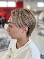 ラ ルーナ アレックス 神戸北町店(la luna alex)&nbsp;メンズハイトーン×センターパート