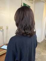 スロウ(sloe)&nbsp;ミディアムヘアです