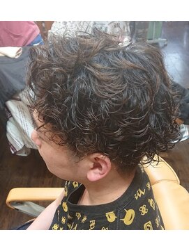 カットハウスリバー(CUT HOUSE River) ごつ盛りパーマ