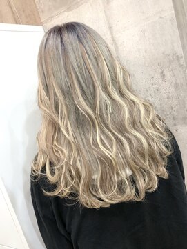 ミラク 町田(MIRAC) 【MIRAC町田店河原崎】ホワイトグレージュセミロング