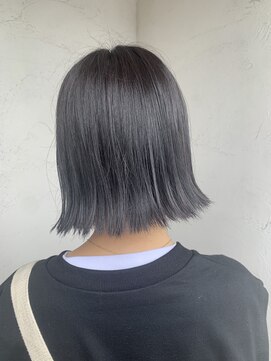 ノルン(norn.) グレーシルバー/チャコールグレー/アッシュブラック/暗髪