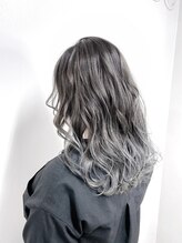 ヘアリゾートエーアイ 高田馬場店(hair resort Ai) グラデーションシルバー［高田馬場/髪質改善/グラデーション］