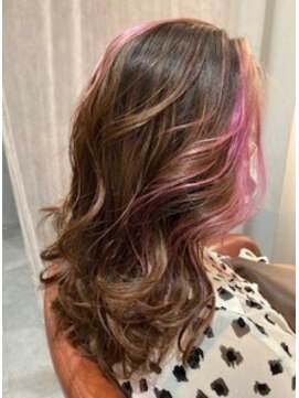 リベア トウキョウ 東大島店(Rever Tokyo) グラデーション/ピンクフレームカラー[東大島/東大島駅]