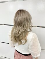 ギグスダブル 栄久屋大通店(gigs double)&nbsp;ホワイトブロンド×ロングスタイル