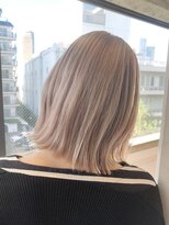 ソーコ 渋谷(SOCO) ☆ハイトーンブリーチミルクティーカラーホワイトベージュカラー