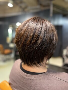 レリビー(LELiBE) えりあしギザギザなやぁつ