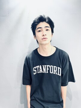 ベシドゥーズ(Besixdouze) メンズショート