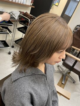 ルーメ(lume) ハイトーン　ベージュ