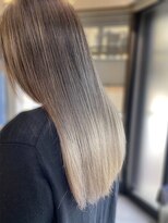 リノショアーズ 日本大通り店(RINOSHORES)&nbsp;20代30代ダブルカラーブリーチ立体感グラデーション透明感カラー