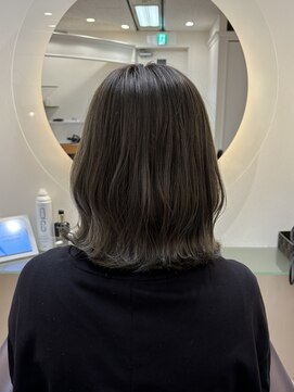 松本平太郎美容室 銀座パートフォー(PART４) グレーベージュカラー/20代30代40代50代60代