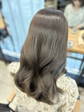 アリュウル 表参道(ALLURE) アイスグレージュ×くびれヘア