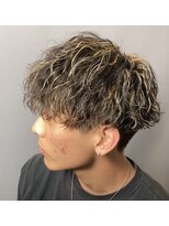 アドール(ADOR)&nbsp;ツイストスパイラル×ハイライト【ADOR 松本爽汰】