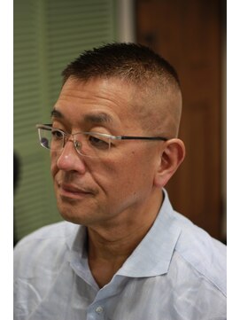 ニューオールド 三軒茶屋(NEW OLD) ハイスキンフェードベリーショート