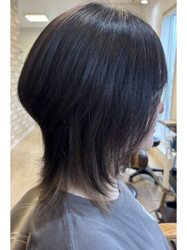 クオーラ(cuaura) ウルフレイヤー&インナーカラー