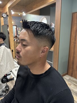 スタンドバーバー 柏(STAND BARBER) MEN’S HAIR/波巻ツイストスパイラル/フェザーパーマ/柏