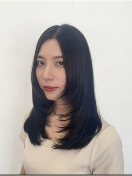 艶レイヤー/シャギースタイル