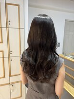 ネオリーブ チロル 横浜西口店(Neolive CiroL.)&nbsp;地毛風ダークグレージュ　くびれヘア　レイヤーカット