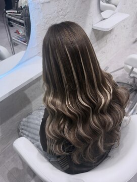 ラシック(Rachic) ロングハイライト