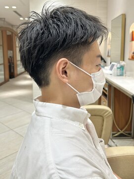 ピークアブー 銀座中央通り(PEEK-A-BOO) 春夏メンズヘア/好印象/刈り上げスタイル