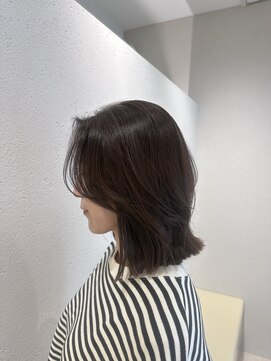 ウーム 清澄白河(uhm) ぱつっとラインレイヤーカットスタイル