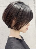 武蔵小杉白髪ぼかしハイライトタッセルボブミルクティーベージュ