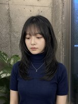 ヒルズ(Hills)&nbsp;動きが映えるハッシュカット×艶カラー