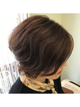 ナチュラル ヘア レイナ(Natural Hair REINA) パーマショートスタイルパーマを