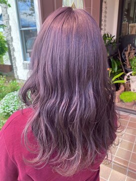 美容室 メザミー MESAMIES ハイトーンカラーゆるふわ愛されセミロングワンカールレイヤー