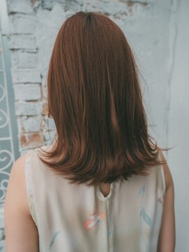 ヘアアンドリラクゼーション シャッセ(Hair&Relaxation SASE) 外ハネレイヤースタイル