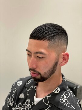 グリーディーフォックス 代々木(Greedy FOX) かき上げヘア/サイドパート/韓国マッシュ/フェードカット/代々木