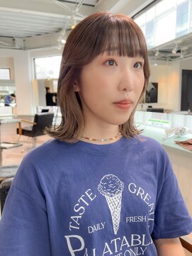 トレス(TRESS) ボブ　外ハネボブ　インナーカラー　ブリーチ　ベージュ　原宿