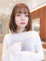 20代30代大人可愛い斜めバング/グレージュカラー小顔ボブ