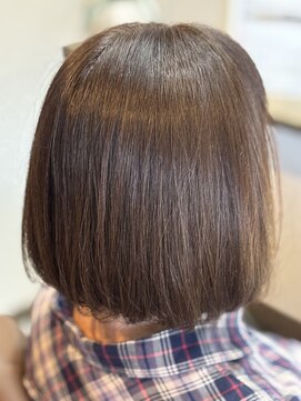 花鳥風月 軽めのワンレンボブ